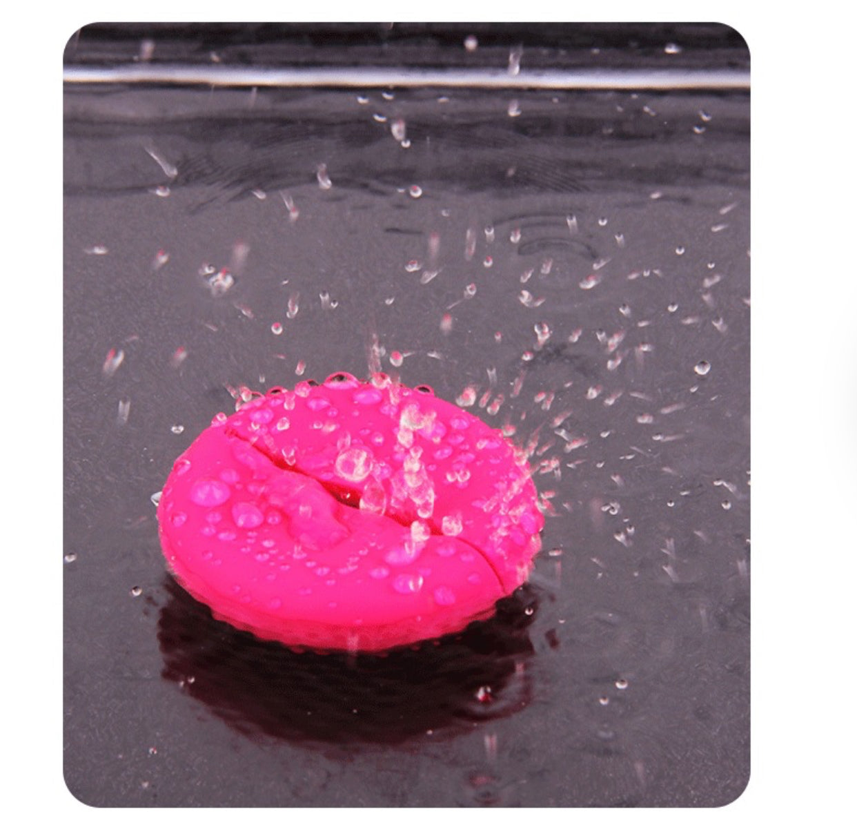 Nipple clamps vibrator